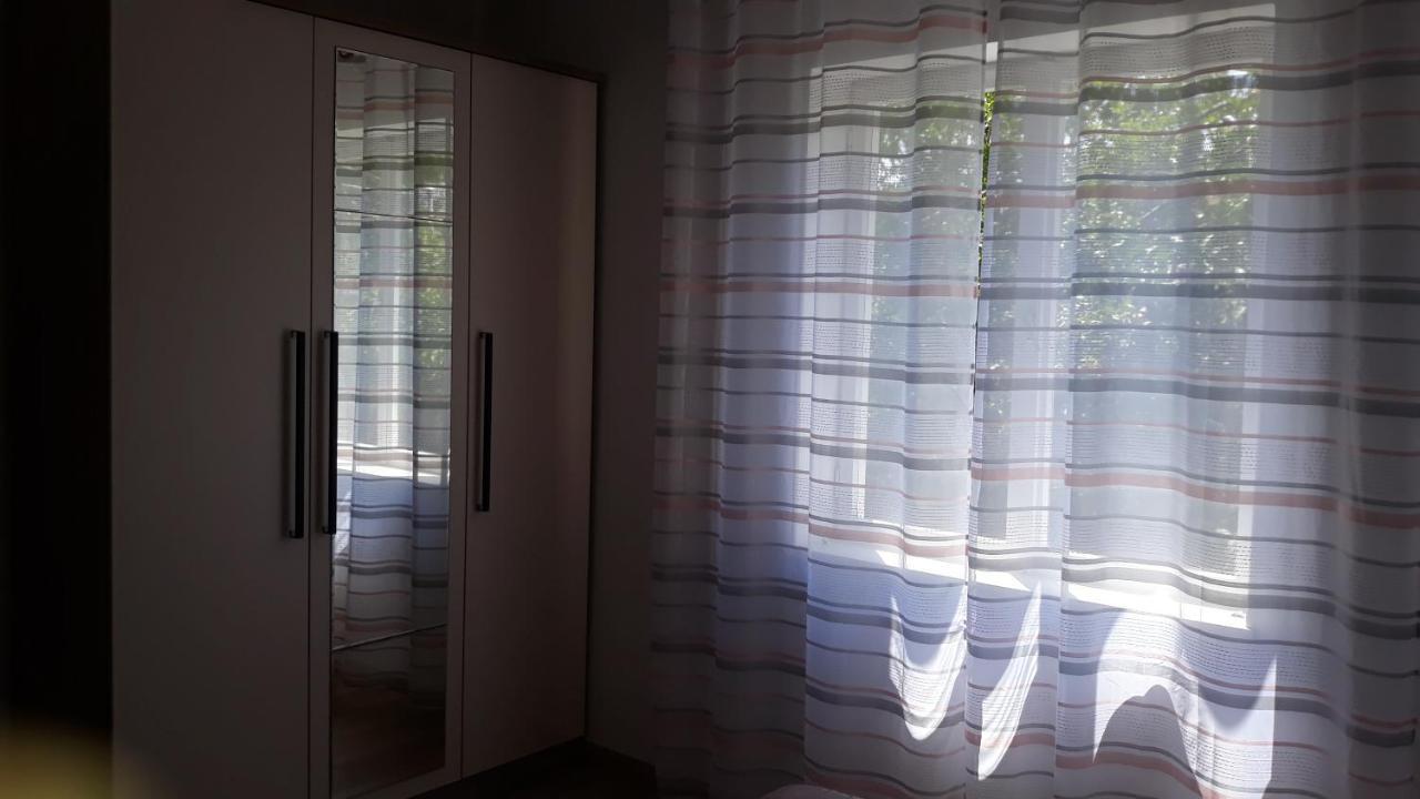 Mini Apartment Petra - Rooms Purple & Green With Kitchen And Garden Ντουμπρόβνικ Εξωτερικό φωτογραφία